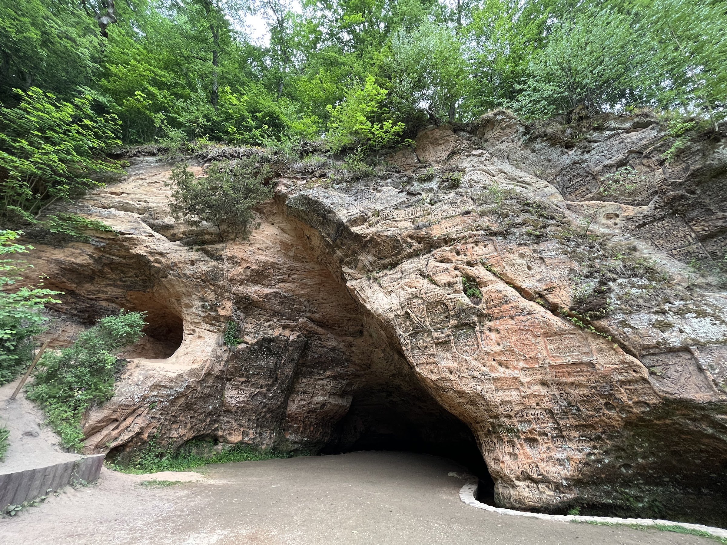 Gutman's Cave (Gūtmaņa ala)